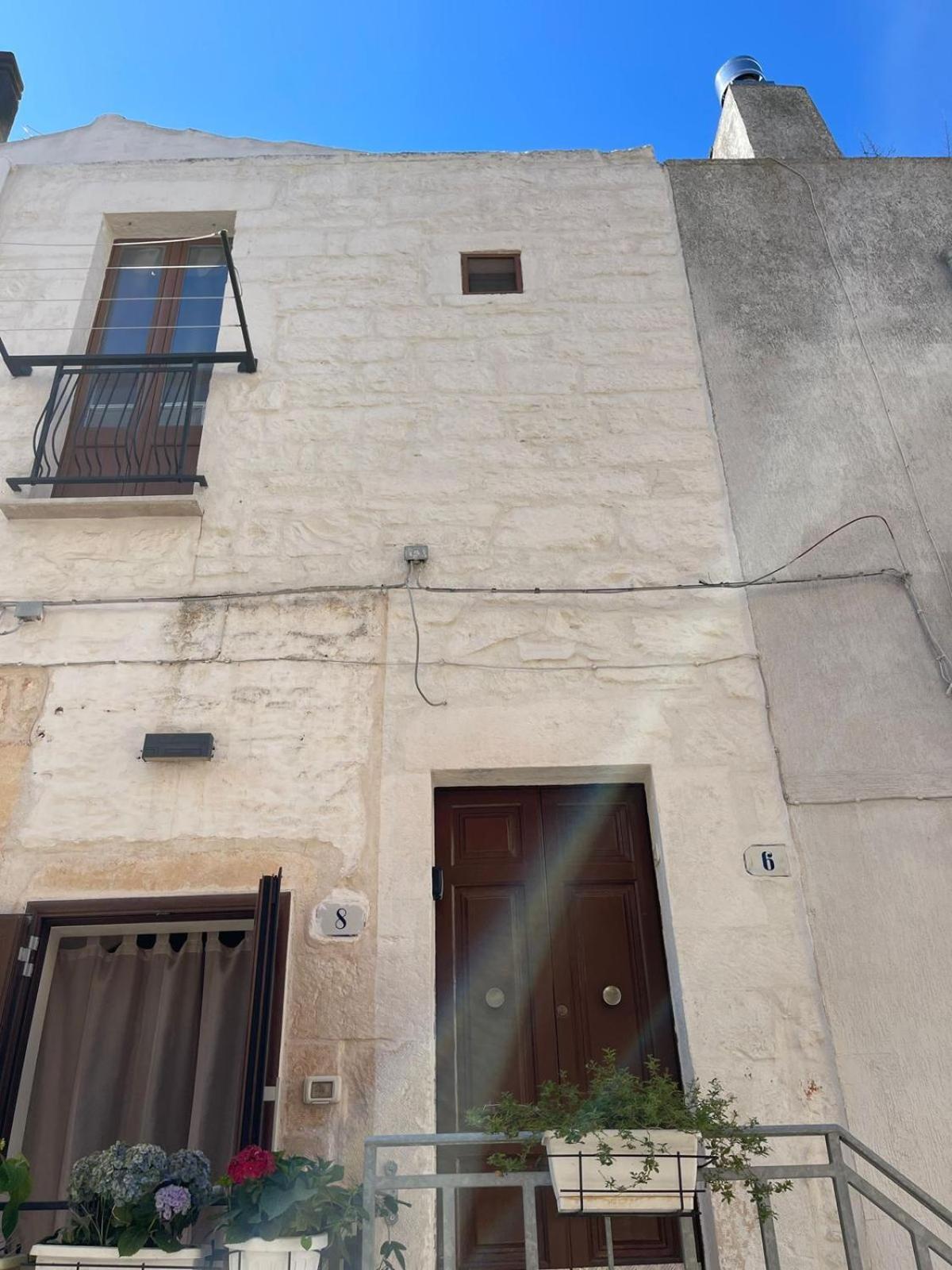 The White Rose Apartment Ceglie Messapica Exterior photo