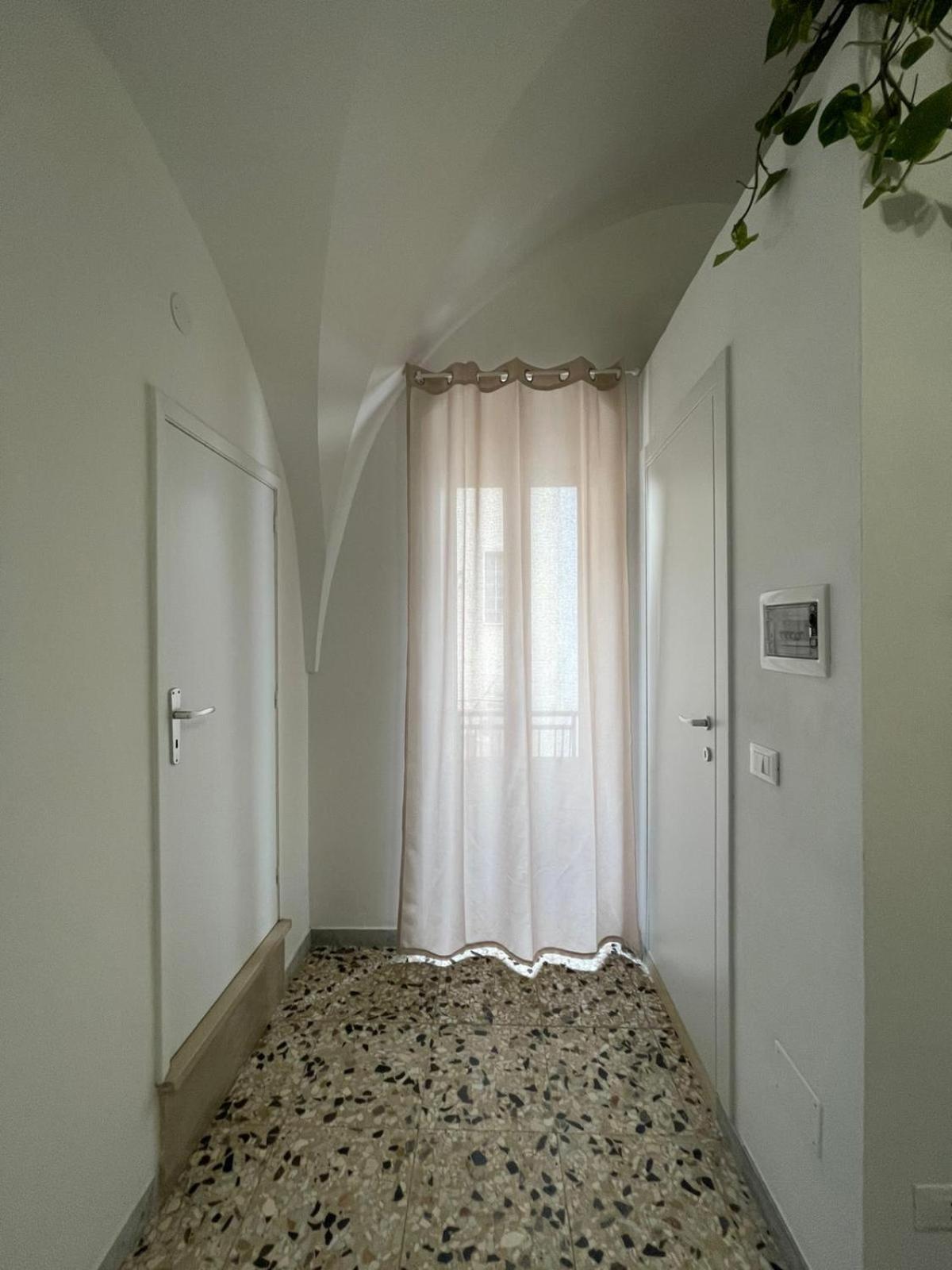 The White Rose Apartment Ceglie Messapica Exterior photo